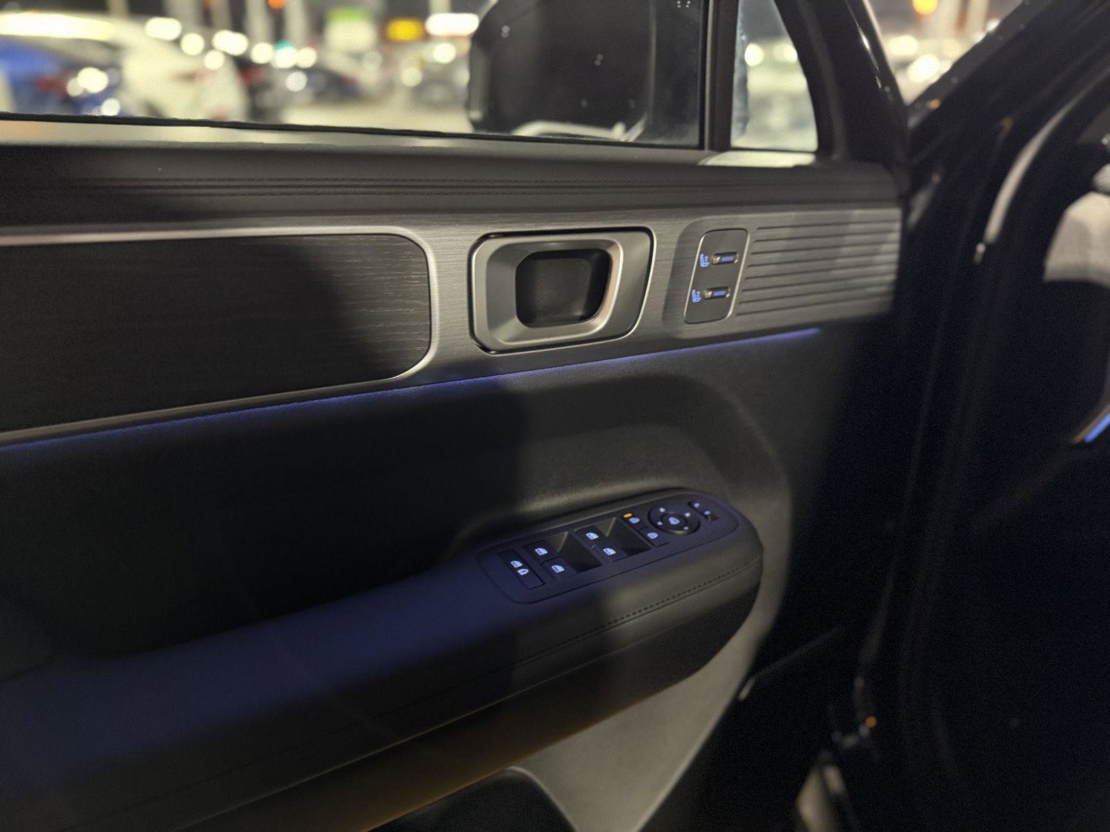 Used 2024 Hyundai Santa Fe Limited image 20