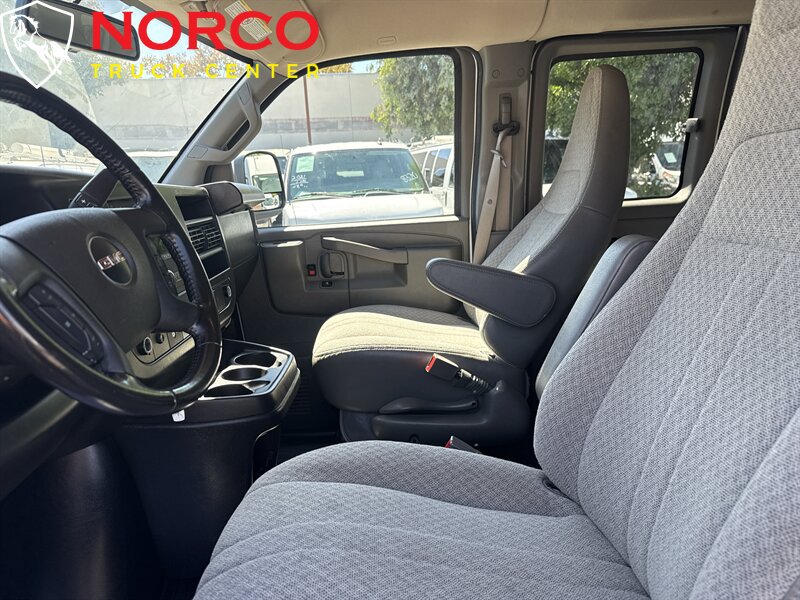 Used 2023 GMC Savana 3500 LS RWD image 16