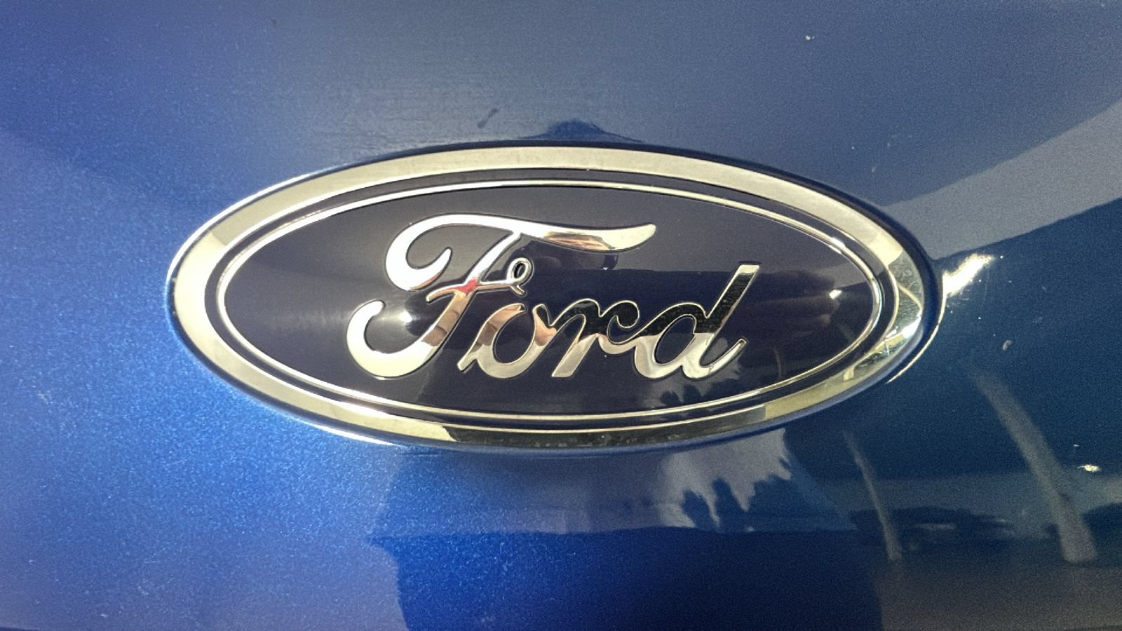 Used 2022 Ford Escape SE w/ Convenience Package FWD image 9
