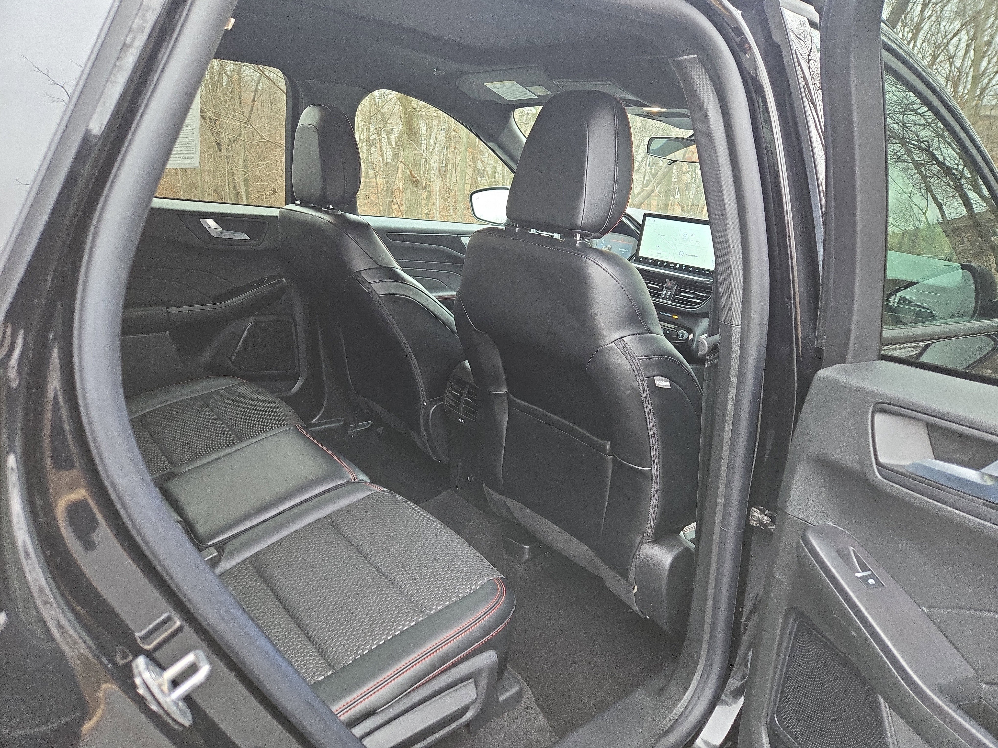 Used 2024 Ford Escape ST-Line w/ Tech Pack #1 image 29