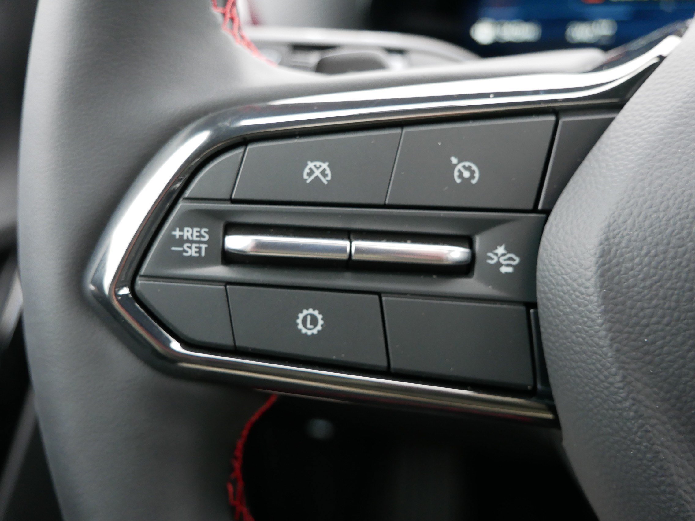 New 2027 Chevrolet Equinox RS w/ Safety and Technology Package AWD/4WD image 24