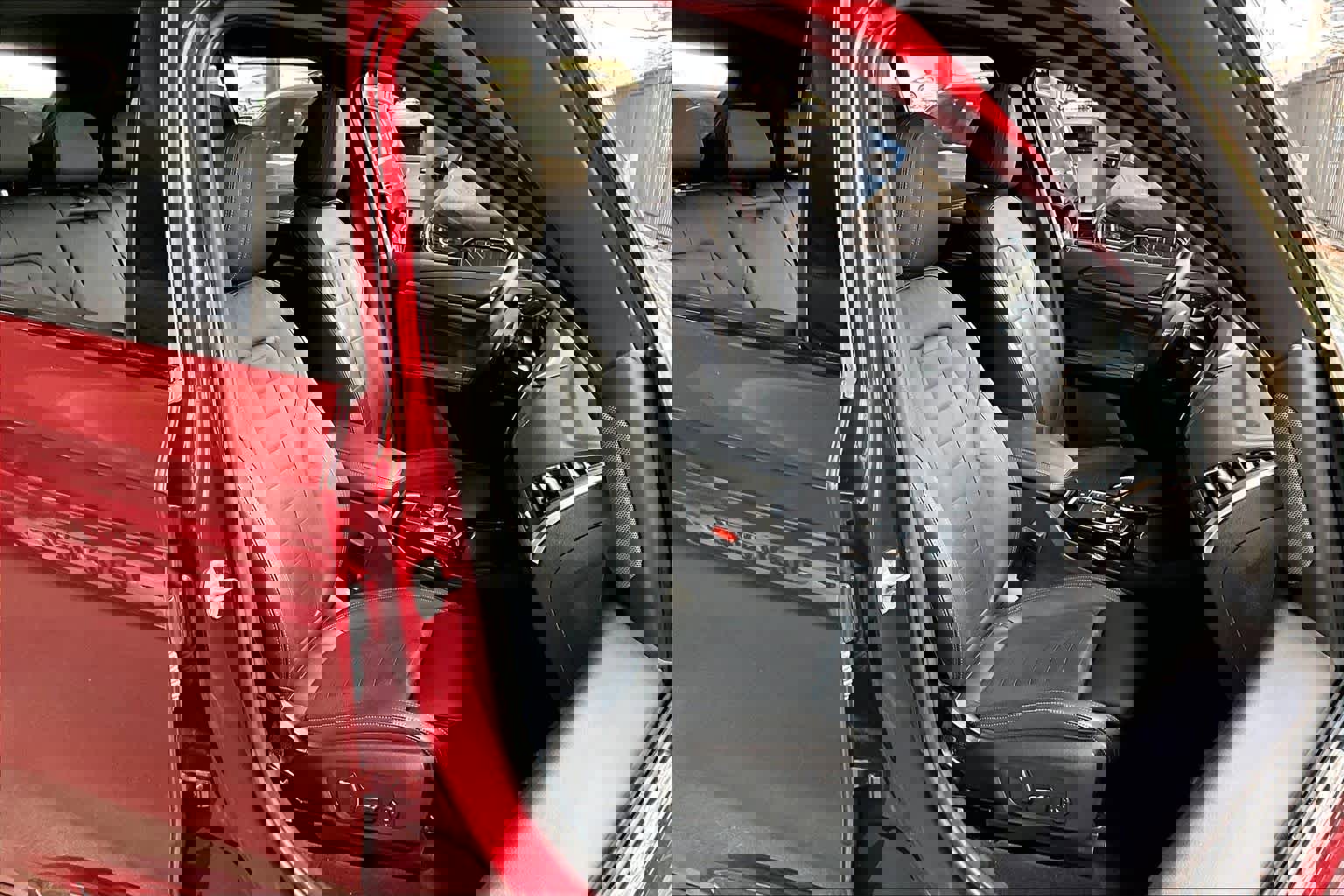 Certified 2024 BMW X3 sDrive30i w/ Premium Package image 8