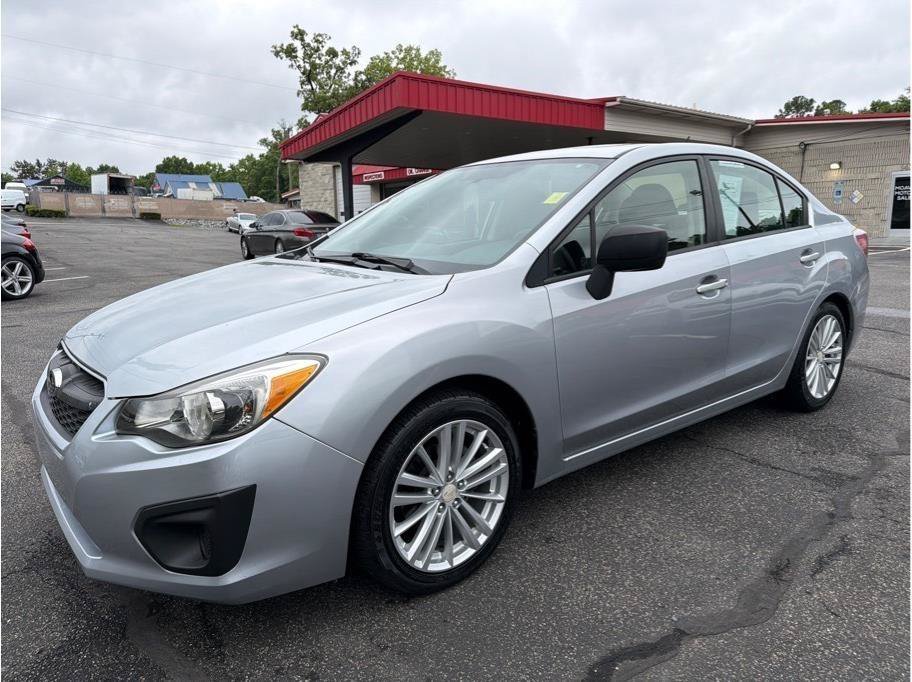 Used 2012 Subaru Impreza 2.0i Premium AWD/4WD image 3