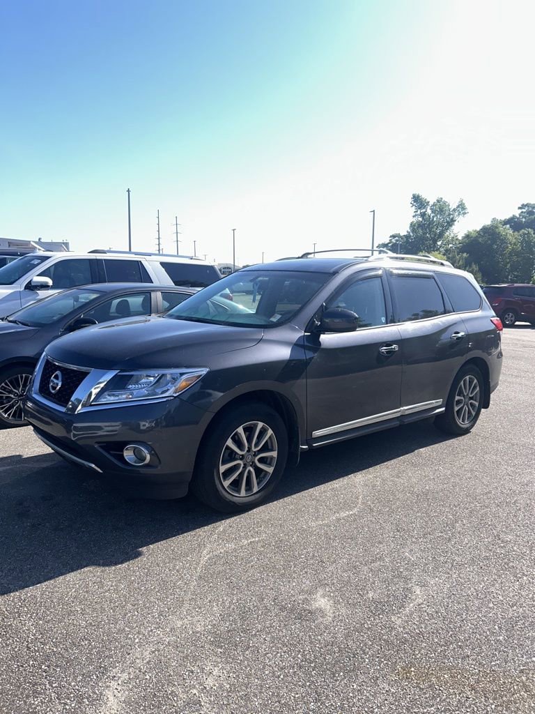 Used 2014 Nissan Pathfinder SL w/ SL Premium Package image 1