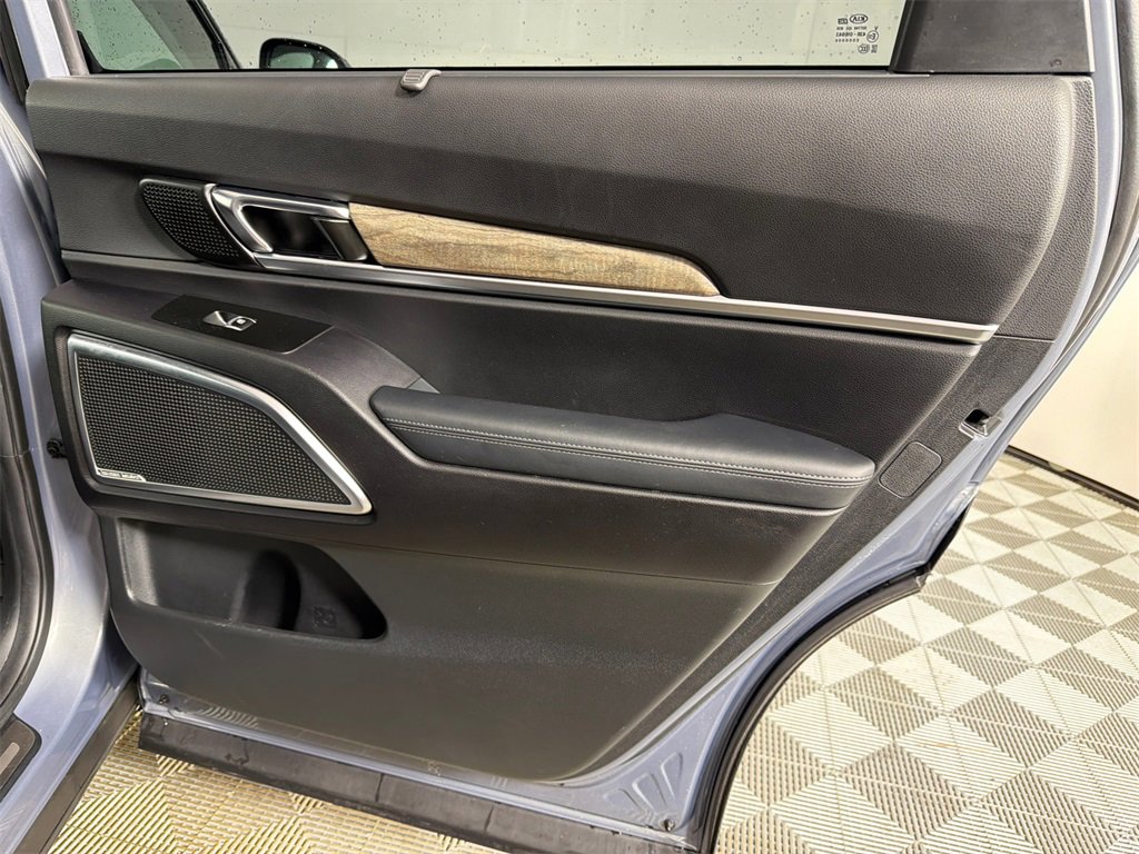 Used 2021 Kia Telluride SX image 18