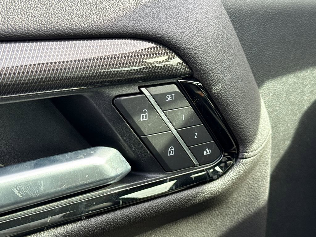 Used 2026 GMC Sierra 1500 AT4 w/ AT4 Premium Package image 21