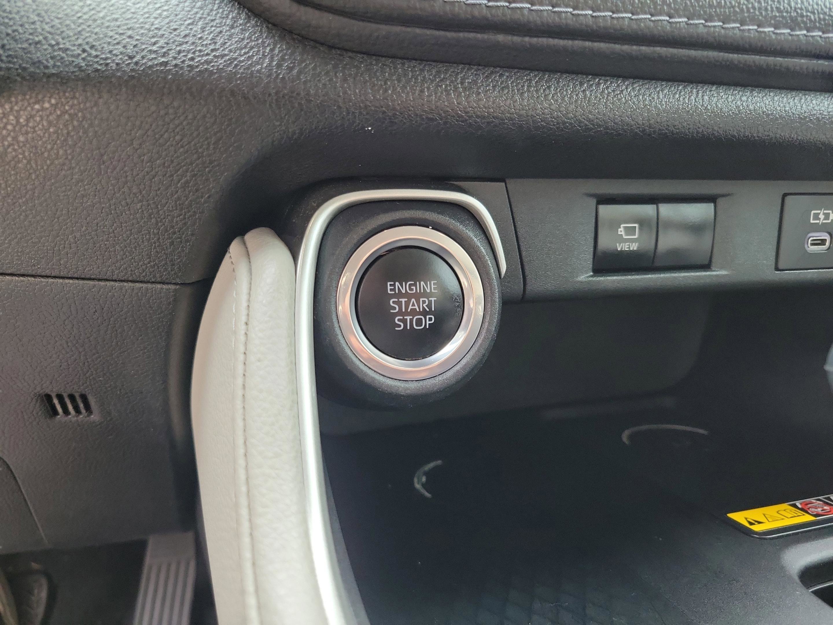Certified 2024 Toyota Grand Highlander FWD image 17