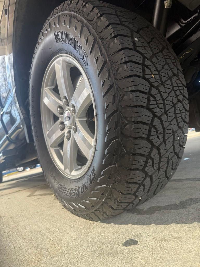 Used 2021 Ford F150 XLT w/ Equipment Group 301A Mid AWD/4WD image 13