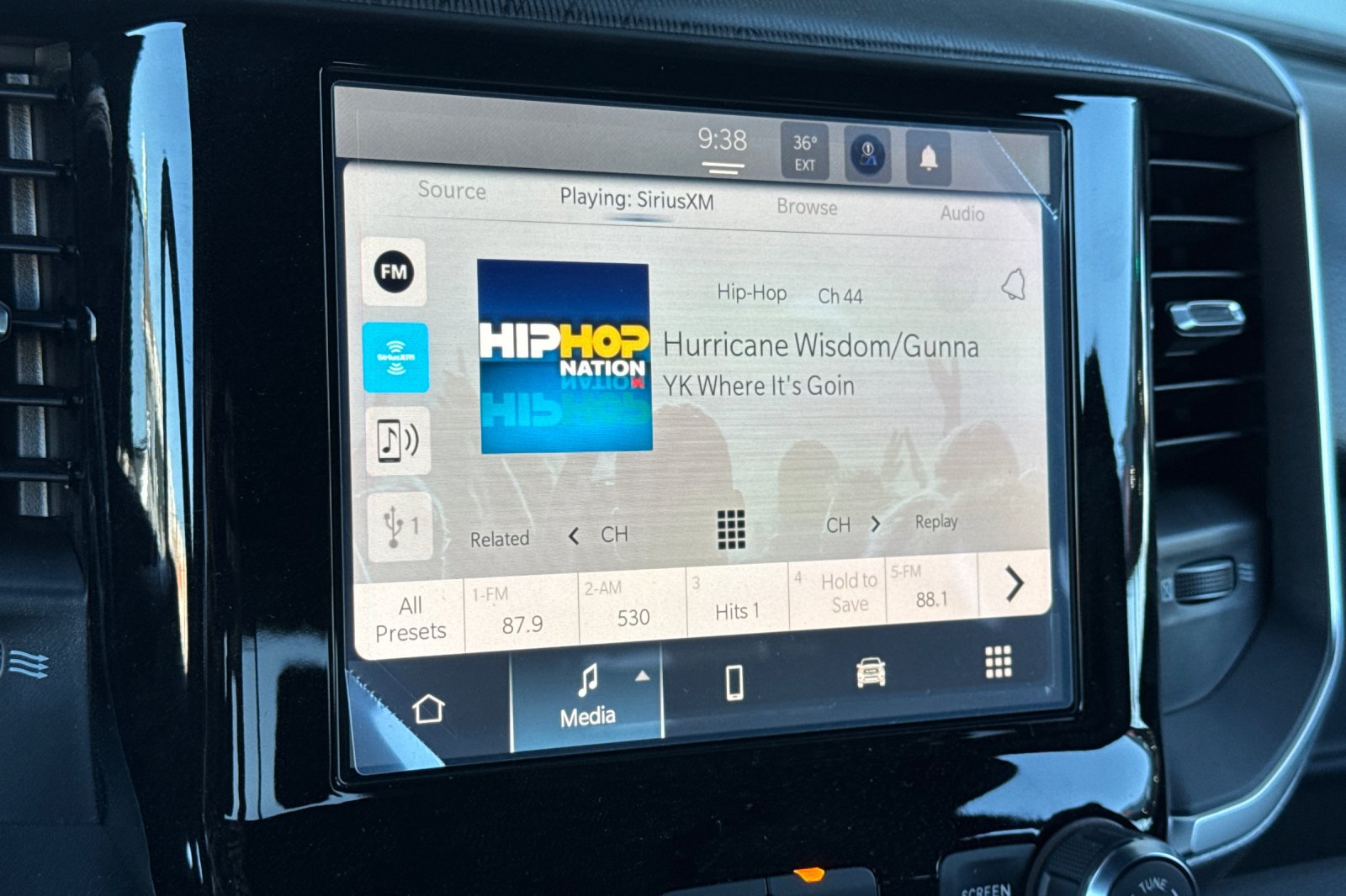 New 2026 RAM 1500 Express AWD/4WD image 16