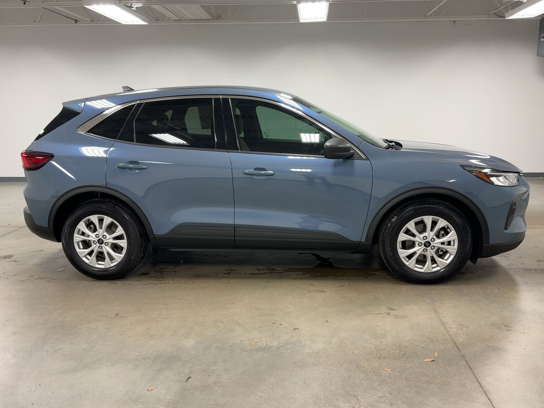 Used 2023 Ford Escape Active w/ Tech Pack #1 image 6