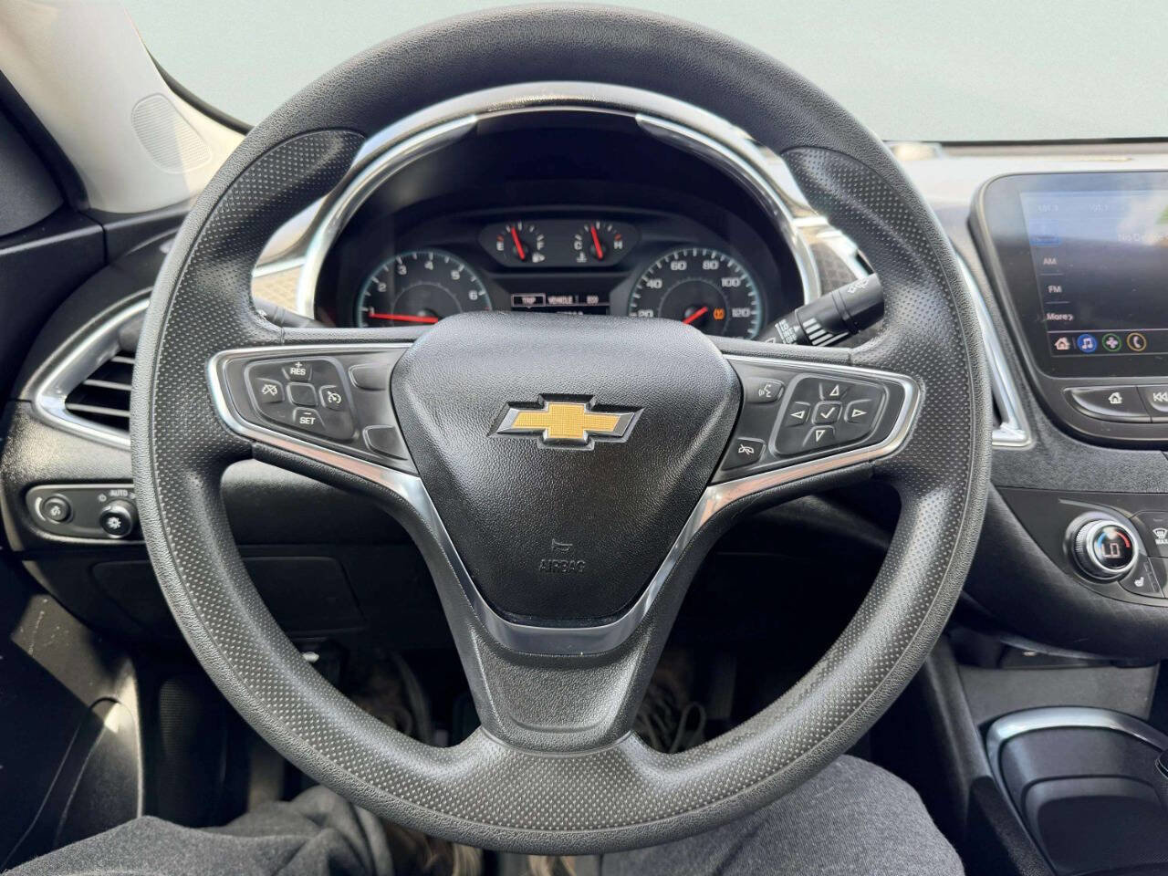 Used 2019 Chevrolet Malibu LT FWD image 30