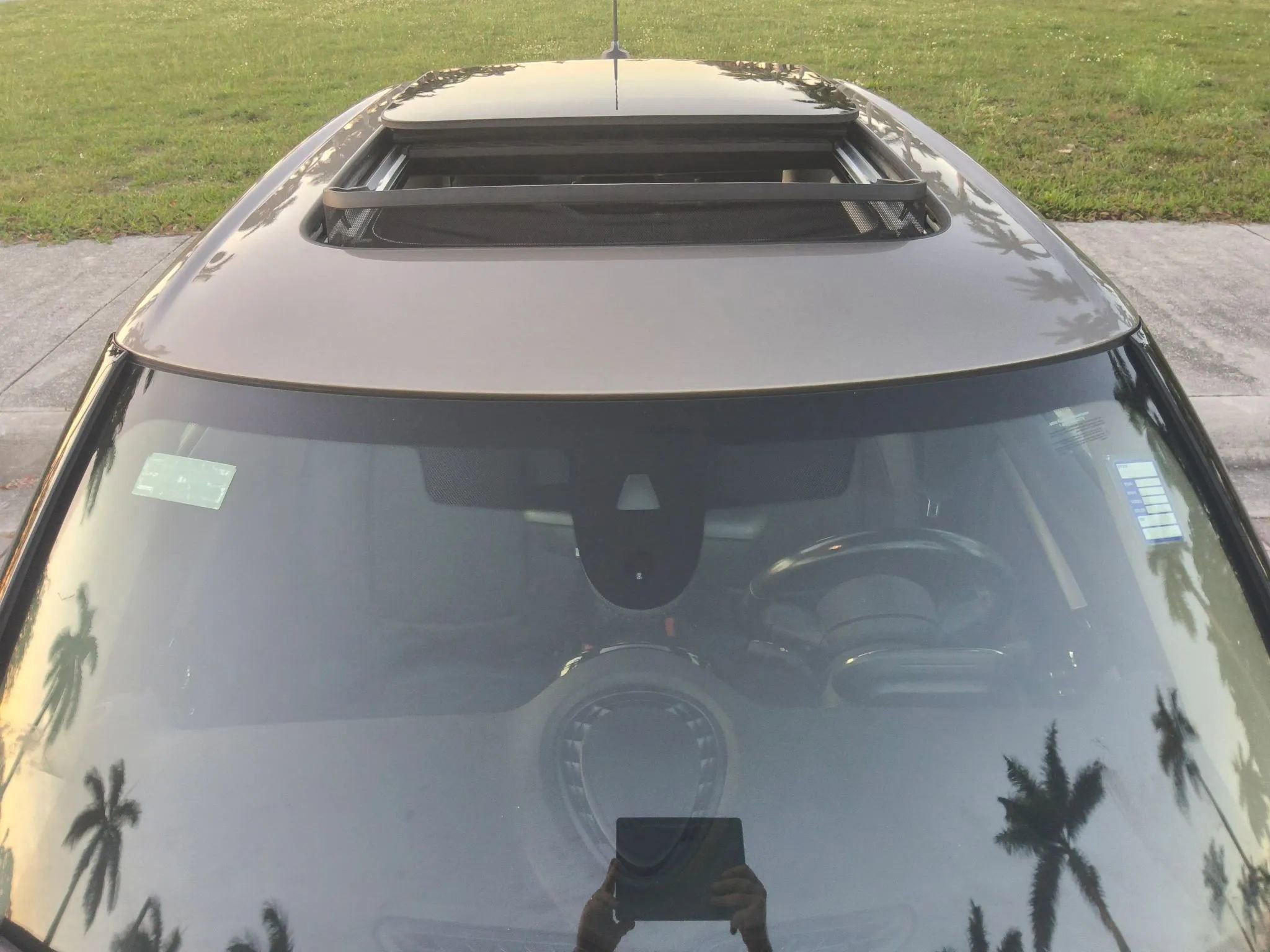 Used 2023 MINI Cooper 4-Door Hardtop FWD image 53
