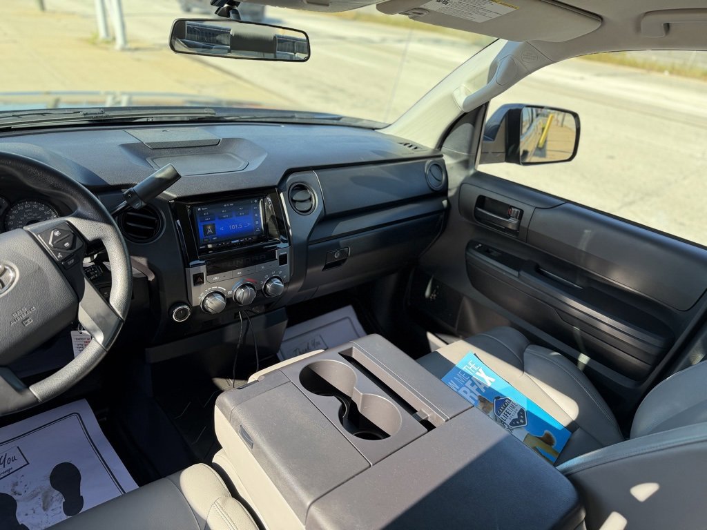Used 2017 Toyota Tundra SR image 13