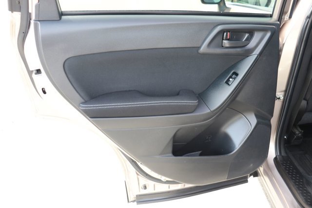 Used 2015 Subaru Forester 2.5i Premium image 13