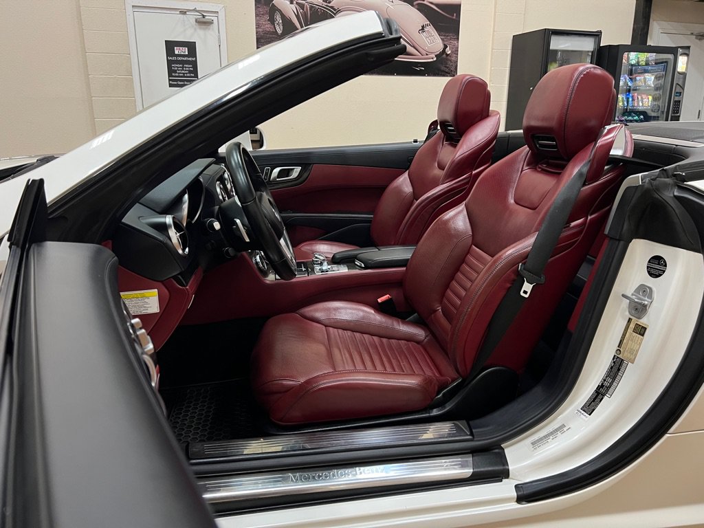 Used 2013 Mercedes-Benz SL 550 w/ Premium Pkg image 33