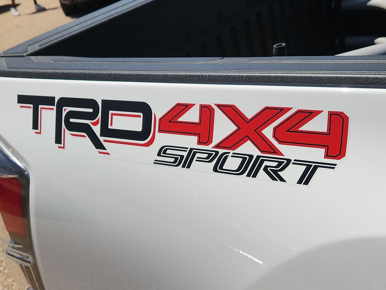 Used 2023 Toyota Tacoma TRD Sport AWD/4WD image 10