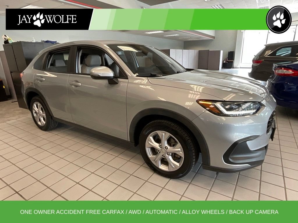 Used 2023 Honda HR-V LX image 1