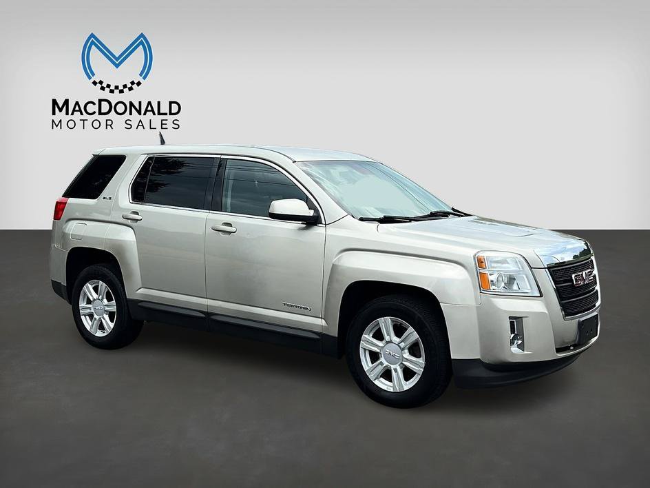 Used 2015 GMC Terrain SLE AWD/4WD image 2