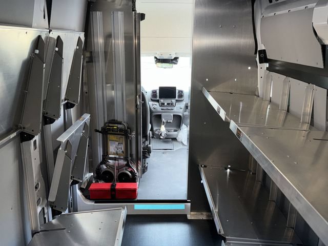 New 2024 RAM ProMaster 3500 w/ Delivery Van Package FWD image 21
