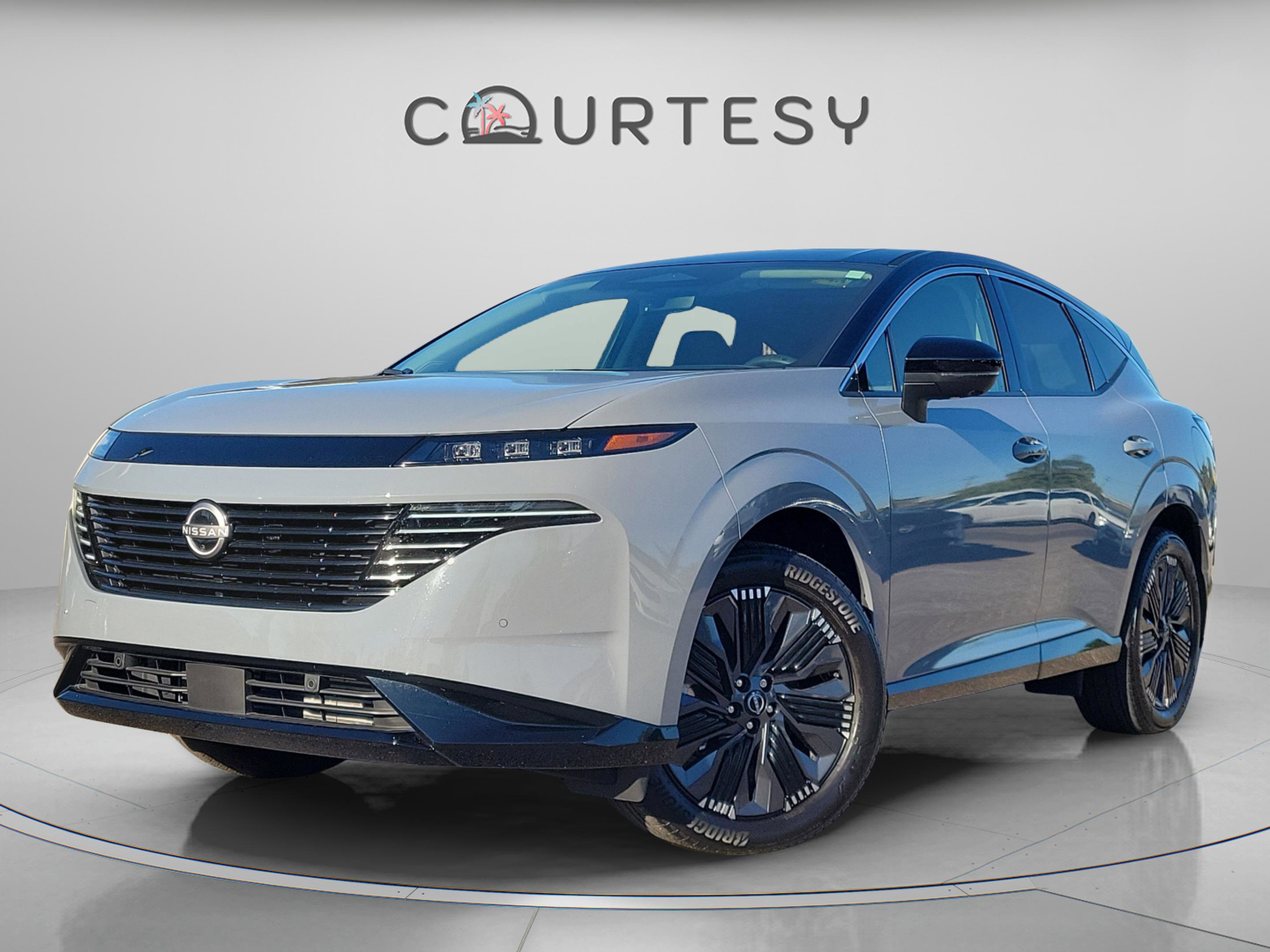 Certified 2025 Nissan Murano Platinum w/ Cargo Package image 6