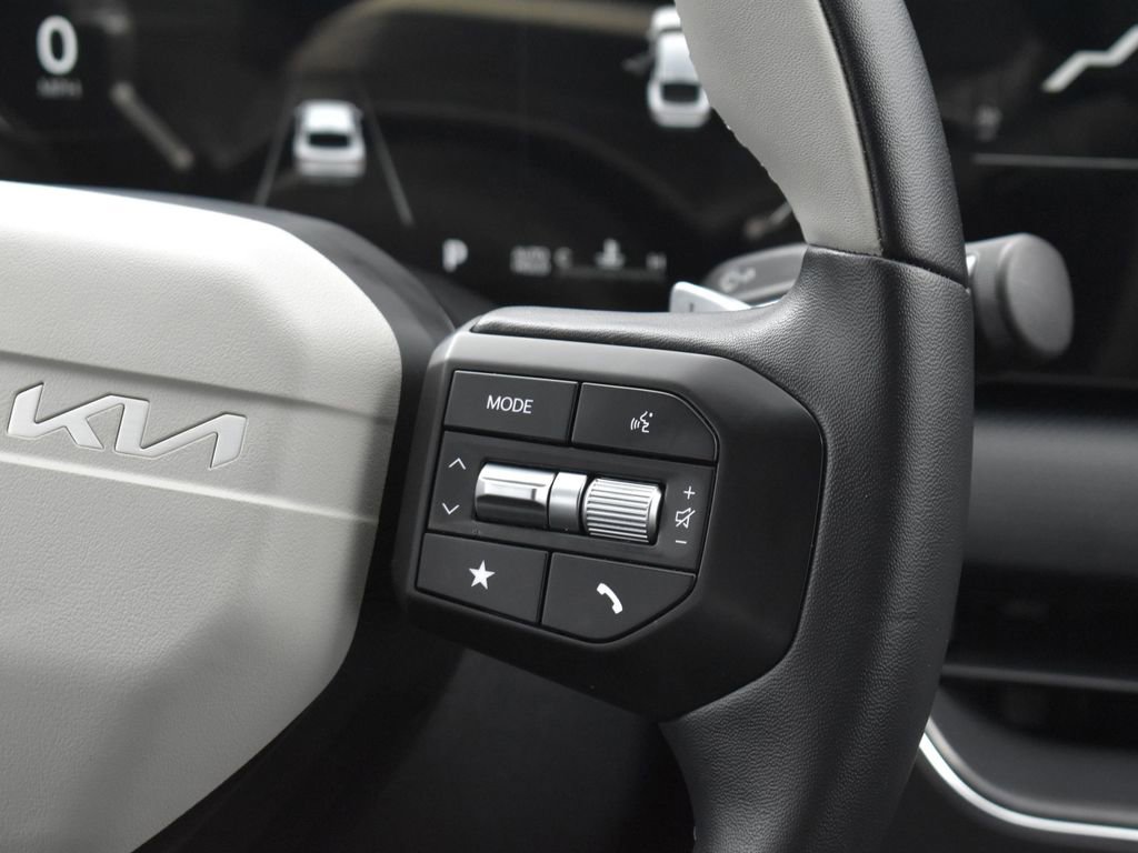 Certified 2025 Kia K4 GT-Line w/ GT-Line Premium Package image 20