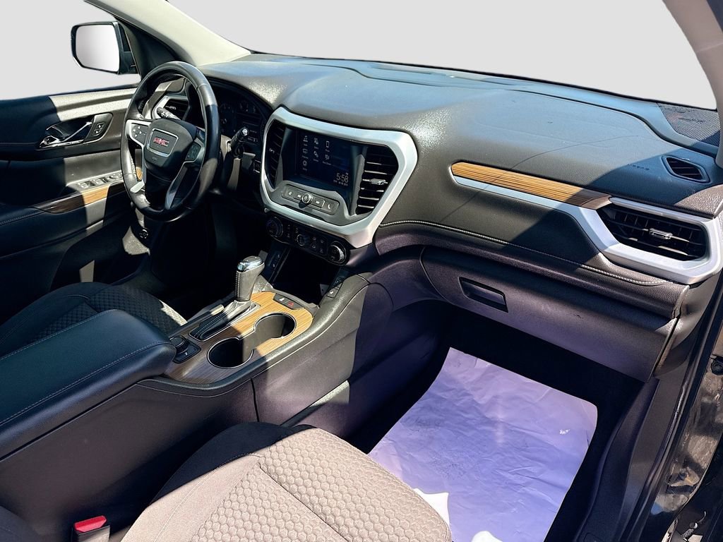 Used 2019 GMC Acadia SLE w/ LPO, Black Accent Package image 32
