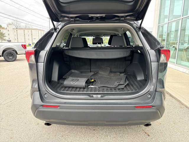 Used 2024 Toyota RAV4 XLE FWD image 24