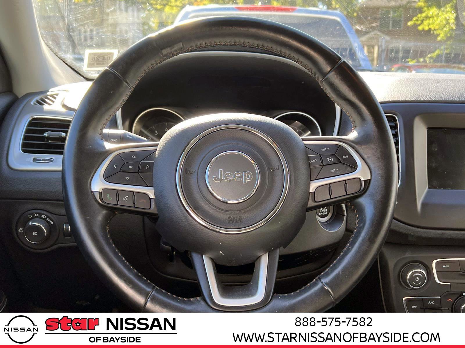 Used 2019 Jeep Compass Latitude image 14