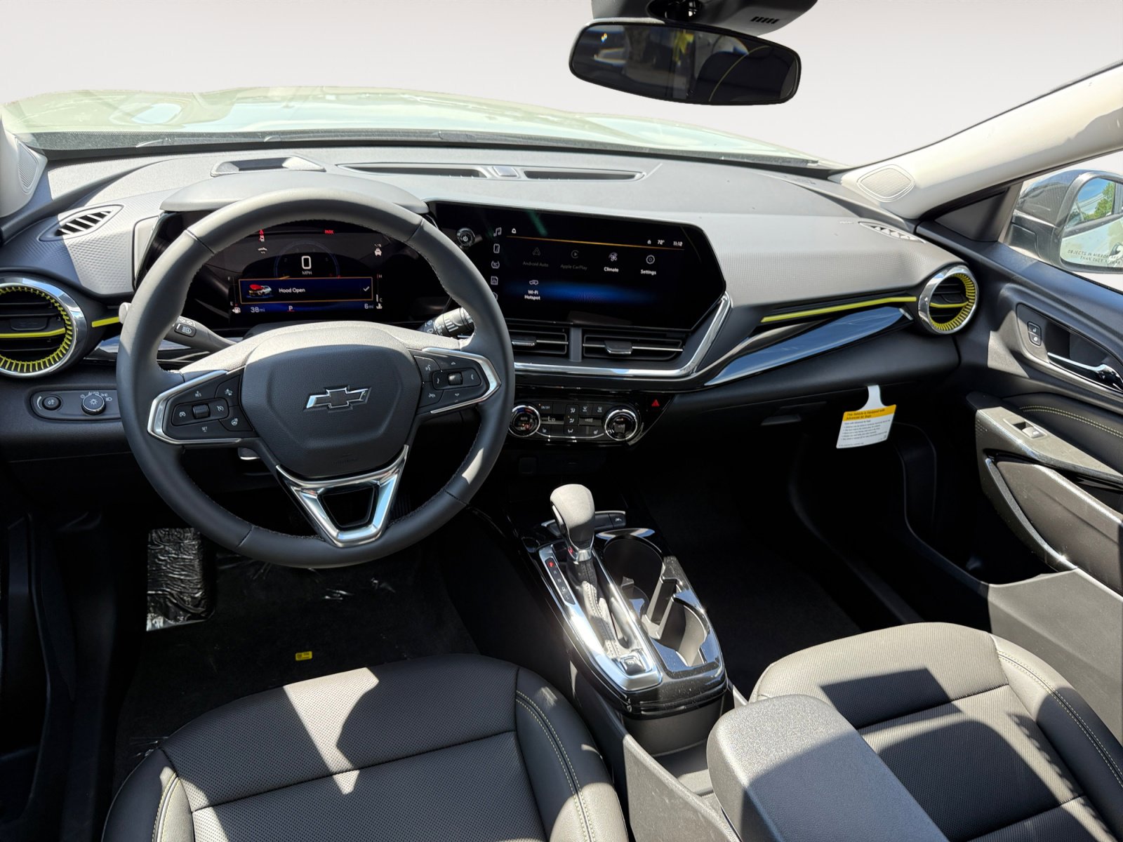 New 2026 Chevrolet Trax ACTIV FWD image 15