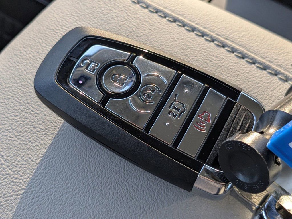 New 2026 Lincoln Navigator Reserve image 34