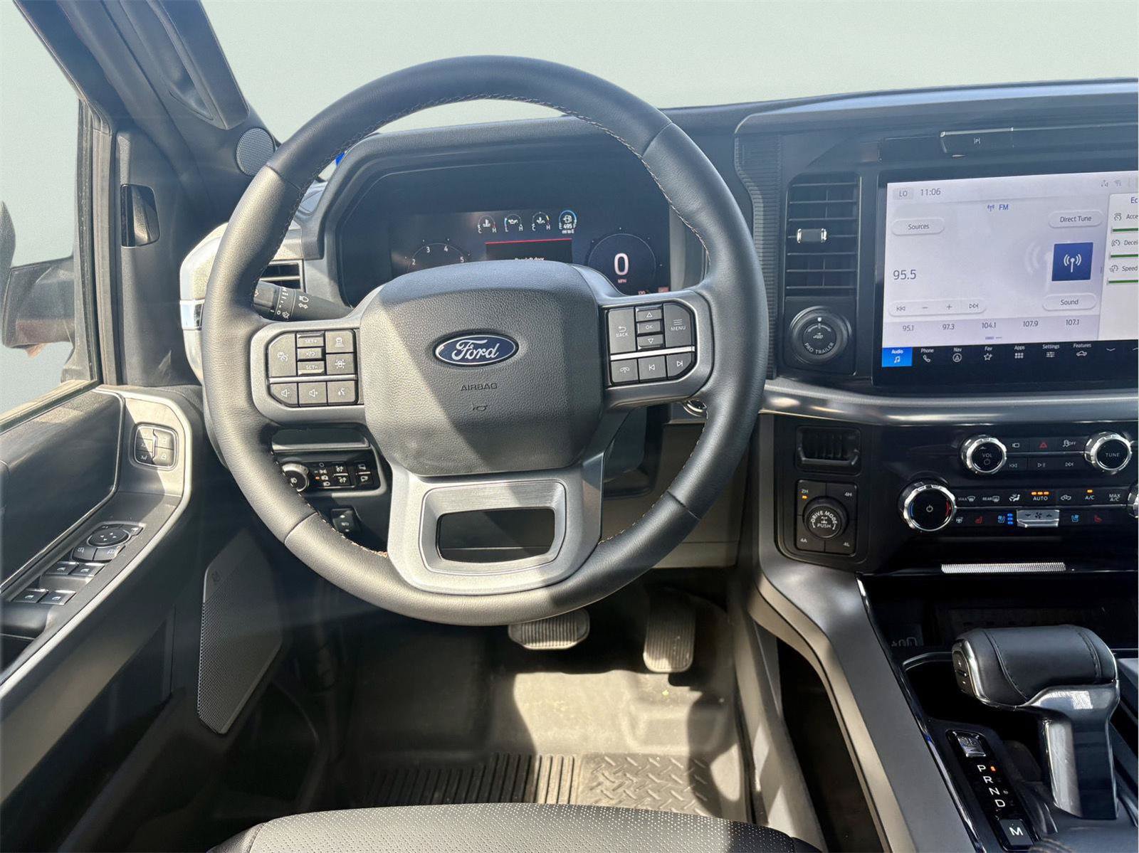Used 2021 Ford F150 Lariat RWD image 9