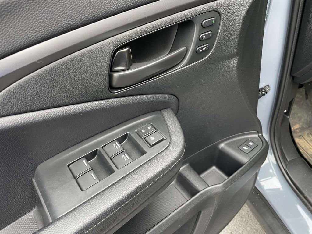 Used 2023 Honda Passport EX-L image 30