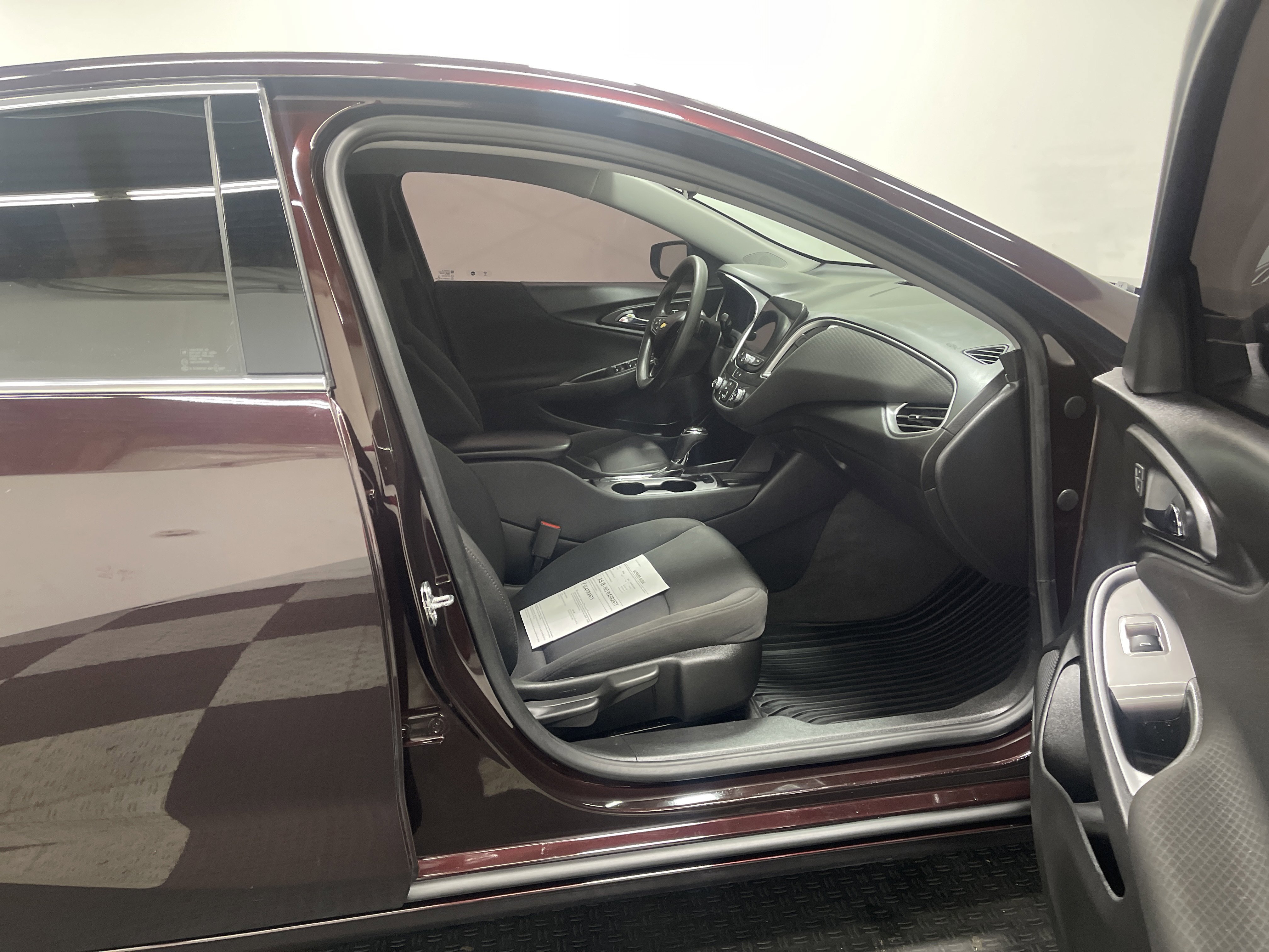 Used 2020 Chevrolet Malibu LS w/ LPO, Convenience Package 2 image 25