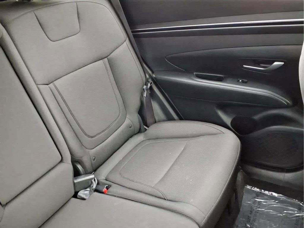 Used 2022 Hyundai Tucson SEL image 18