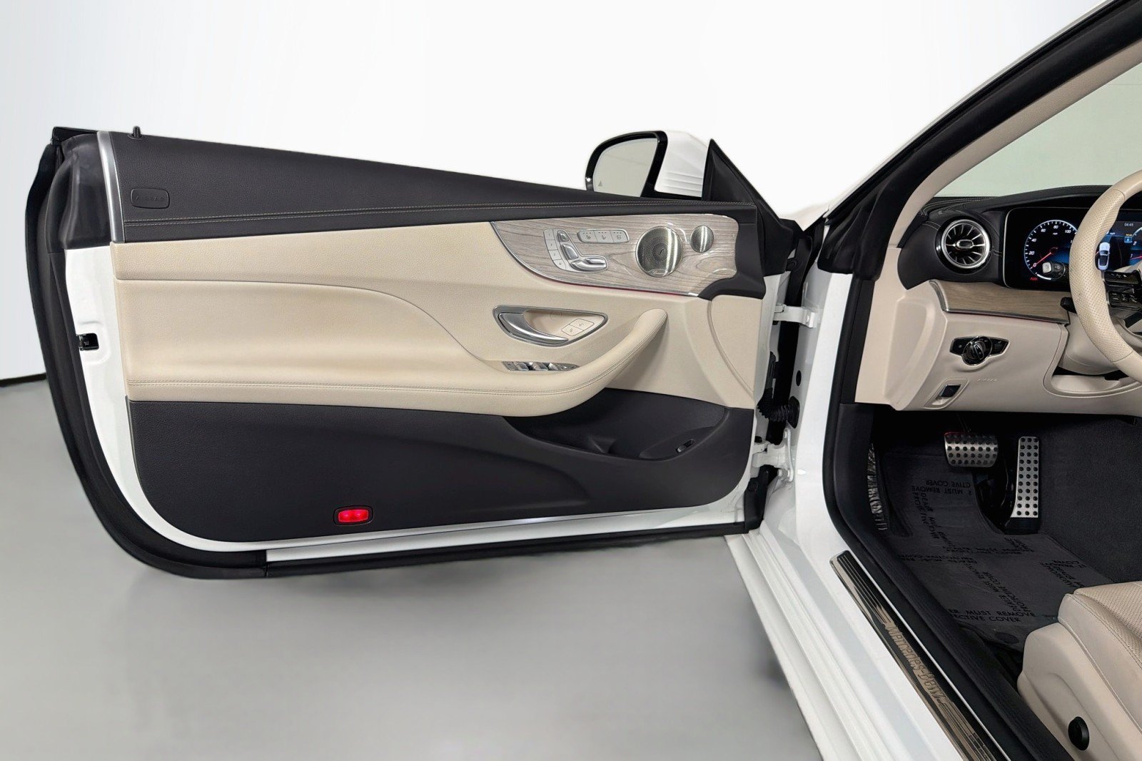 Certified 2023 Mercedes-Benz E 450 Cabriolet image 23