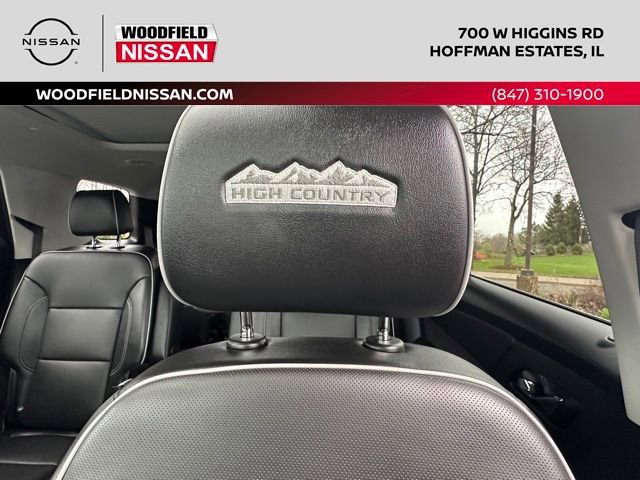 Used 2021 Chevrolet Traverse High Country w/ LPO, Floor Liner Package image 31