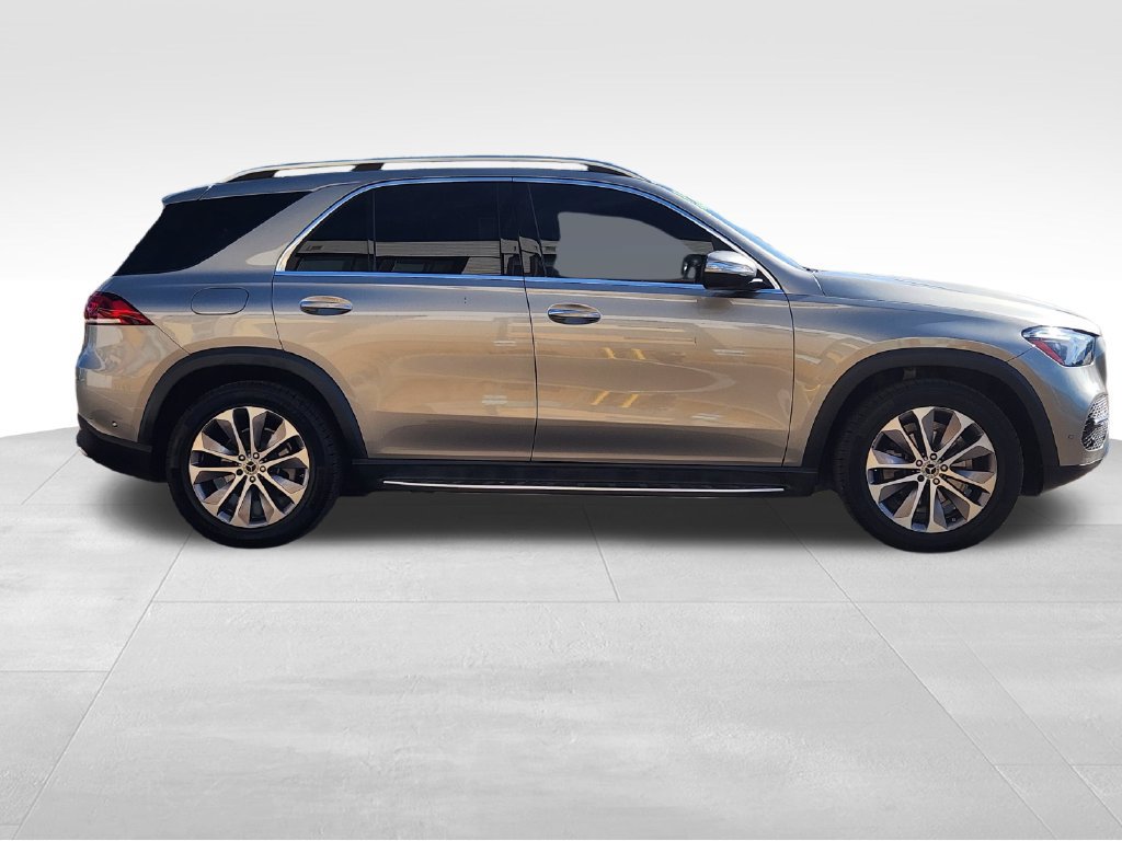 Used 2022 Mercedes-Benz GLE 350 4MATIC image 4