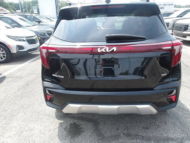 Used 2024 Kia Seltos SX AWD/4WD image 6