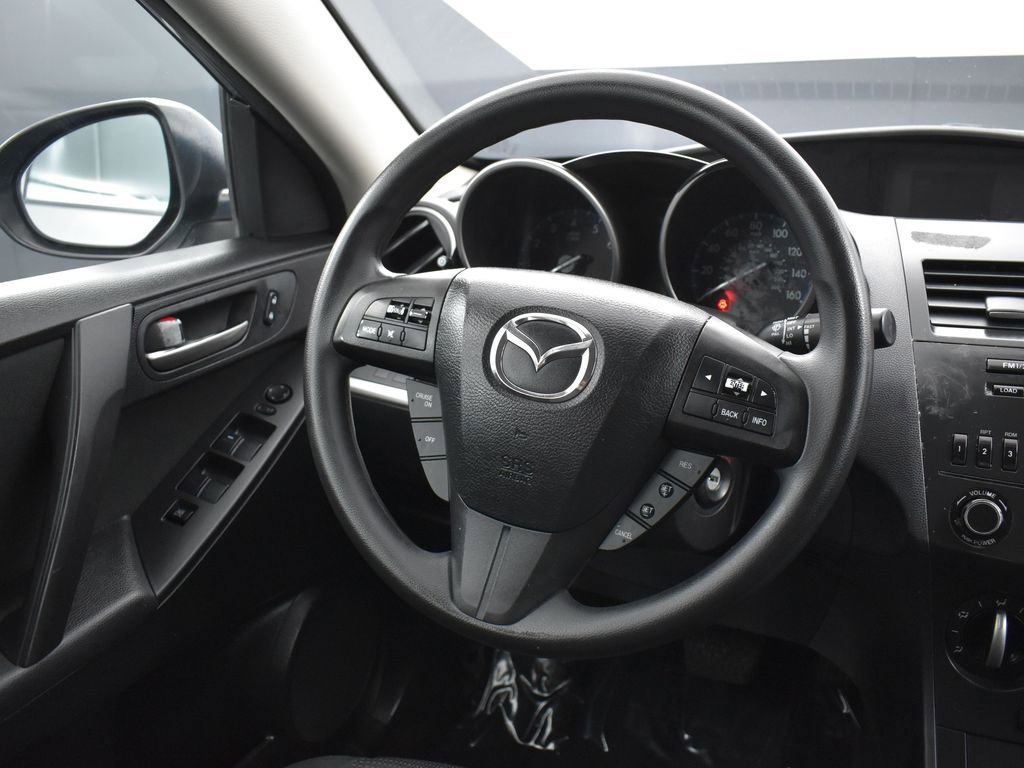Used 2013 MAZDA MAZDA3 i Sport image 17