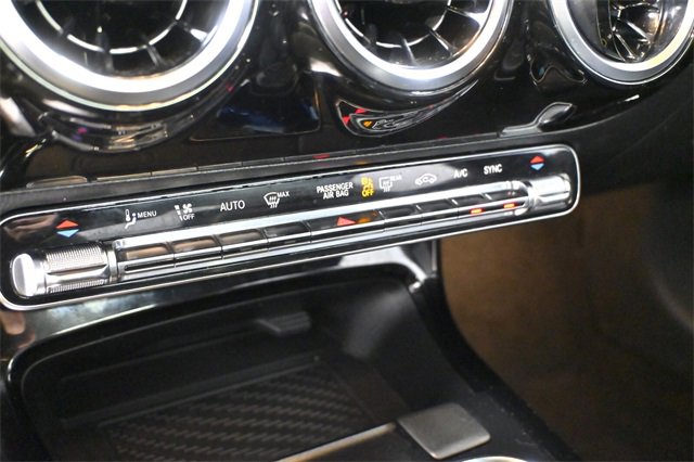 Used 2020 Mercedes-Benz CLA 250 4MATIC image 27