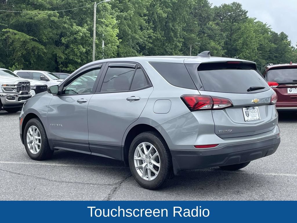 Used 2024 Chevrolet Equinox LS w/ LS Convenience Package AWD/4WD image 6