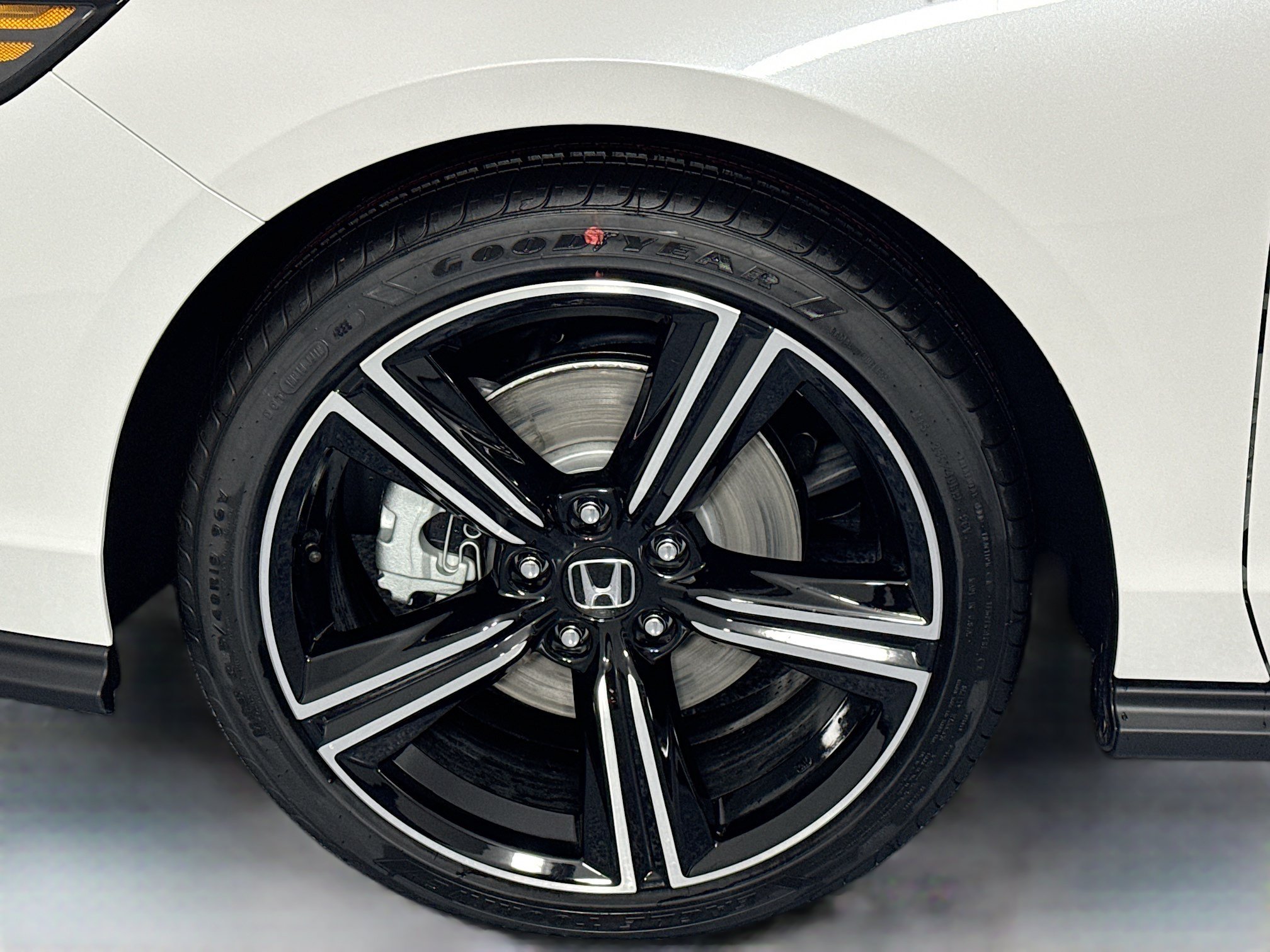 New 2026 Honda Accord Sport image 30