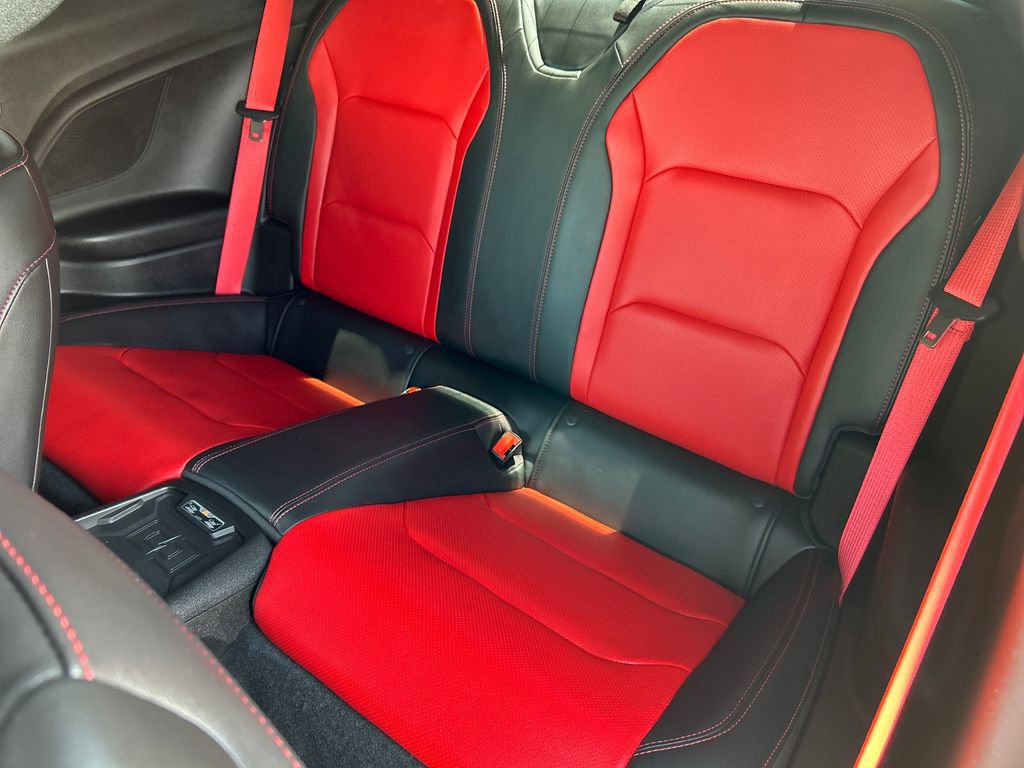 Used 2021 Chevrolet Camaro SS RWD image 18