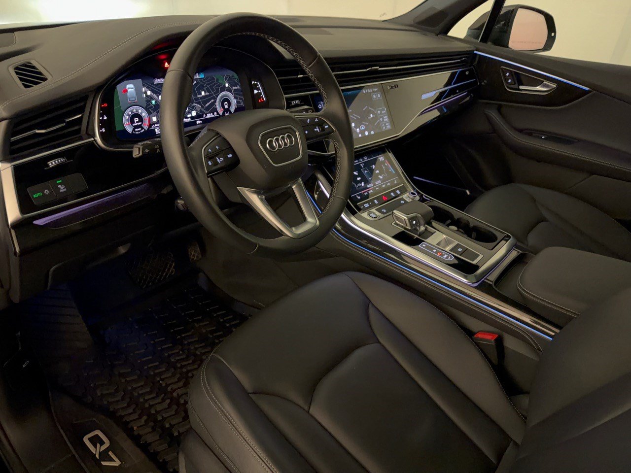 Certified 2025 Audi Q7 2.0T Premium Plus w/ Premium Plus Package AWD/4WD image 4