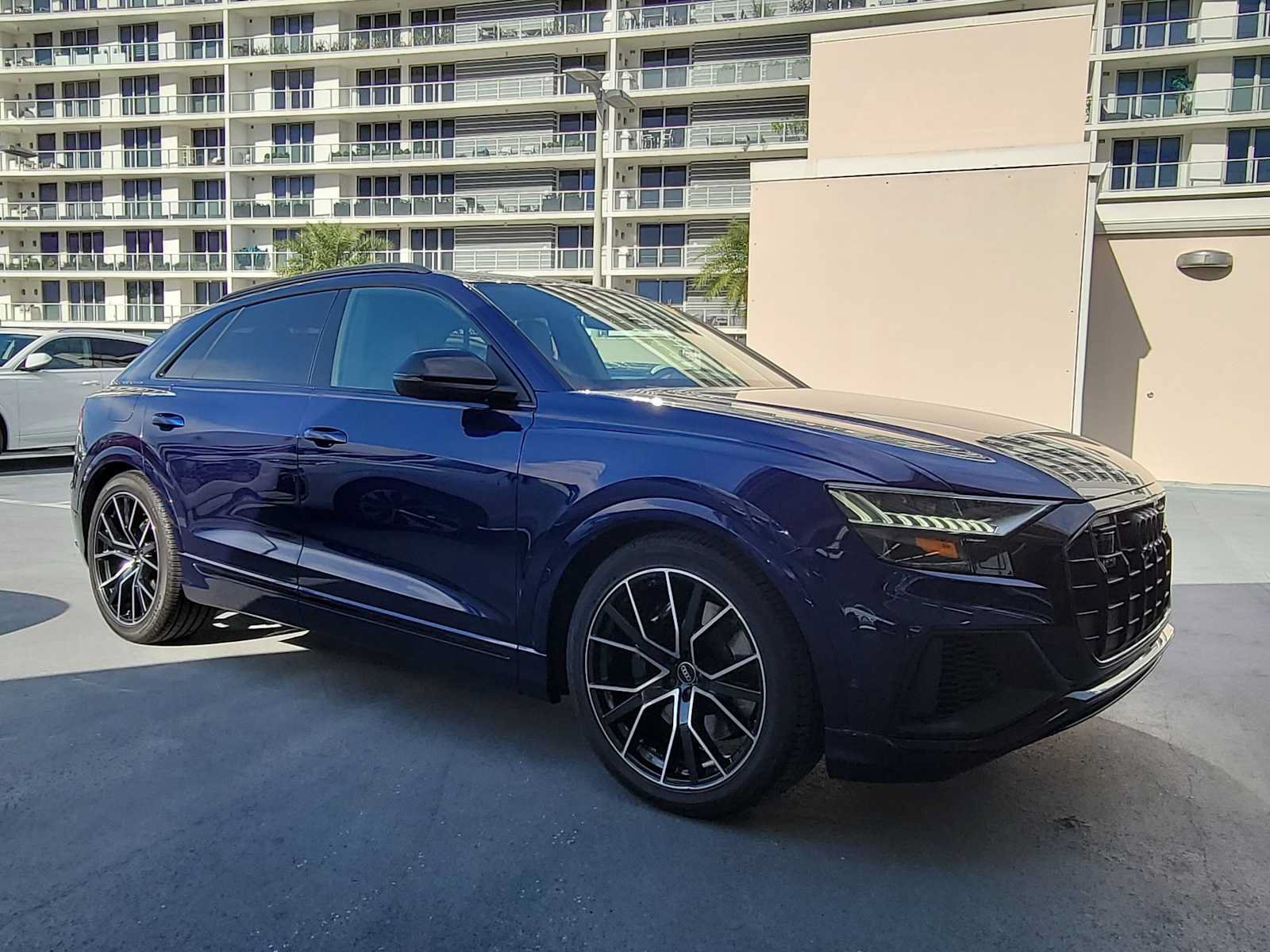 Certified 2023 Audi SQ8 Premium Plus w/ Executive Package AWD/4WD image 8