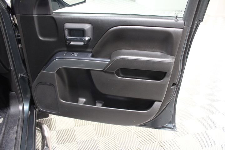 Used 2018 Chevrolet Silverado 1500 LT w/ All Star Edition AWD/4WD image 23