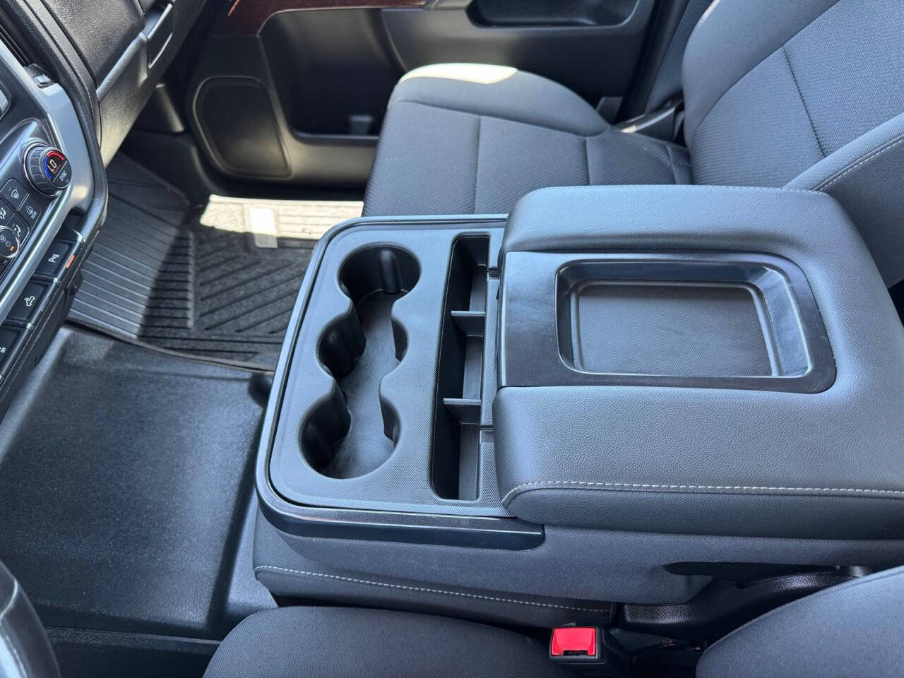 Used 2019 GMC Sierra 2500 SLE AWD/4WD image 25