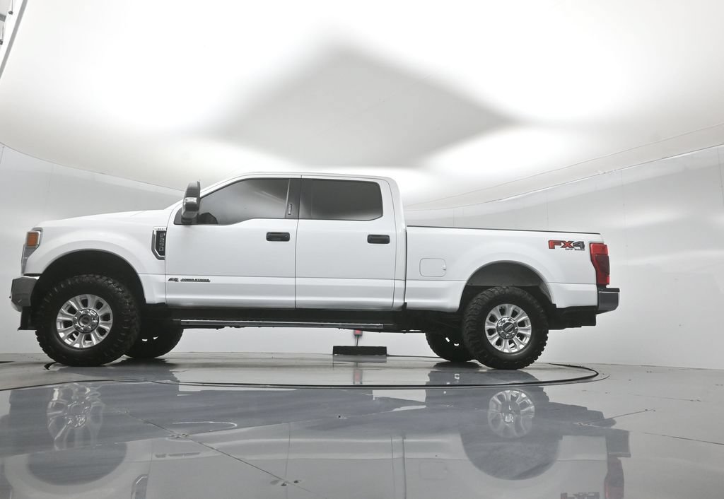 Used 2021 Ford F250 XLT w/ XLT Value Package AWD/4WD image 7