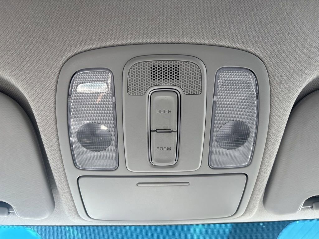 Used 2019 Kia Soul + FWD image 17