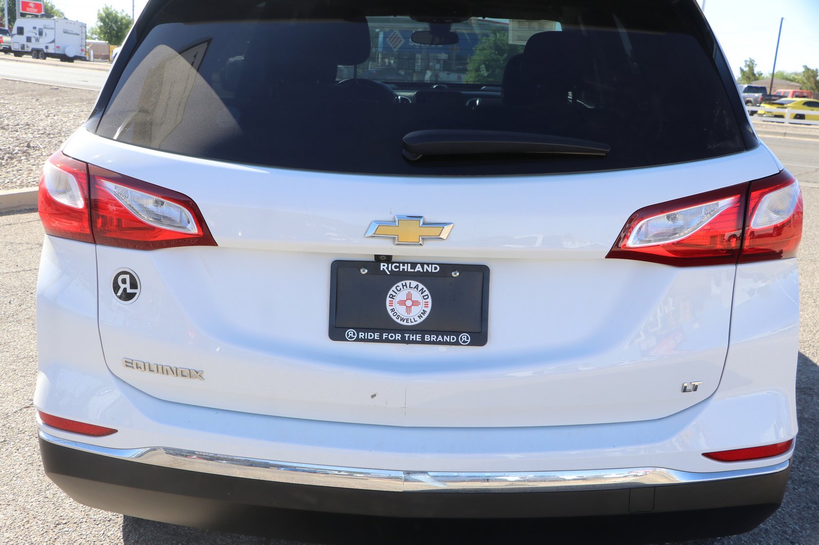 Used 2020 Chevrolet Equinox LT FWD image 6